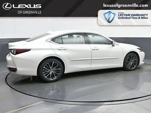 Certified 2023 Lexus ES 250 w/ Premium Package AWD/4WD image 8