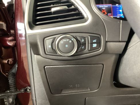Used 2024 Ford Edge SEL w/ Convenience Package AWD/4WD image 19