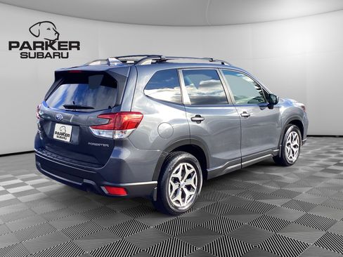 Certified 2021 Subaru Forester Premium image 5