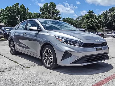 Used 2023 Kia Forte LXS FWD image 1