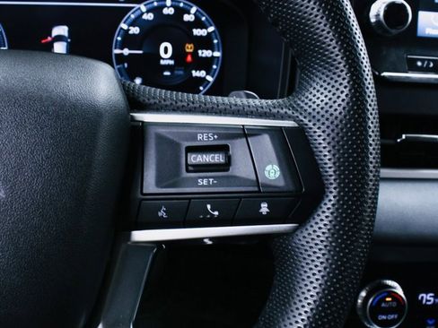 Used 2023 Mitsubishi Outlander SEL image 21