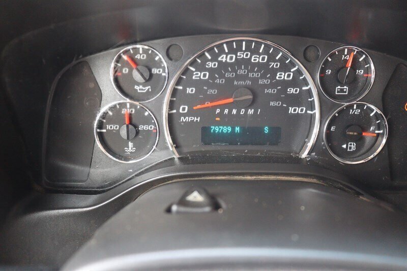 Used 2018 Chevrolet Express 3500 LT w/ LT Preferred Equipment Group RWD image 10