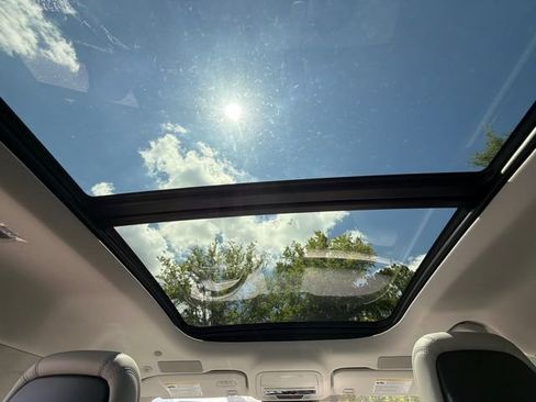 New 2026 Lincoln Nautilus Reserve AWD/4WD image 24