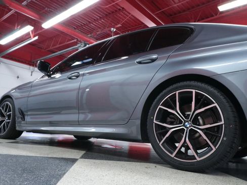 Used 2022 BMW 530i w/ M Sport Package RWD image 43