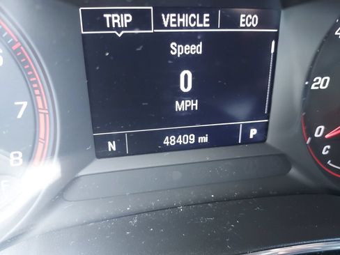 Used 2023 Chevrolet TrailBlazer RS w/ Convenience Package FWD image 19