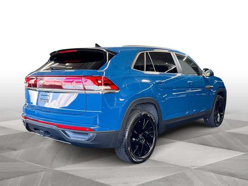 Used 2026 Volkswagen Atlas Cross Sport SE FWD image 8