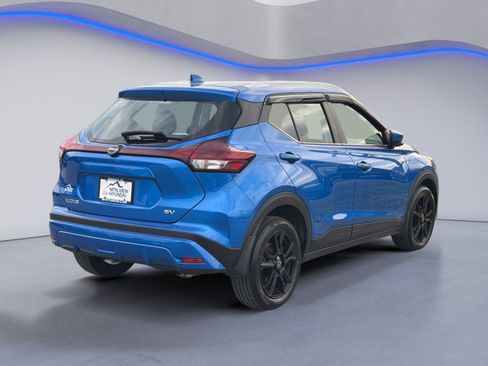 Used 2024 Nissan Kicks SV FWD image 6