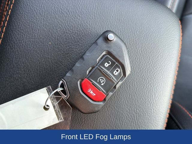 Used 2023 Jeep Gladiator Mojave w/ LED Lighting Group AWD/4WD image 26