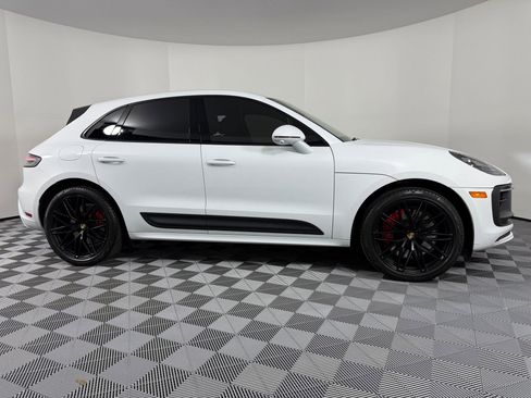Used 2023 Porsche Macan GTS image 8