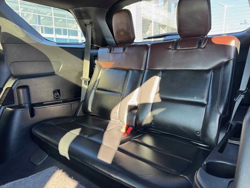 Certified 2020 Ford Explorer Platinum w/ Premium Technology Package image 31