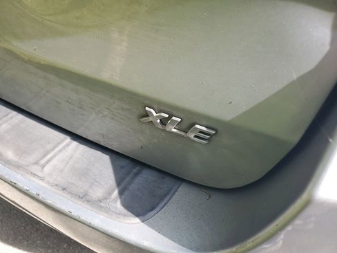 Used 2014 Toyota Sienna XLE w/ XLE Premium Package FWD image 10