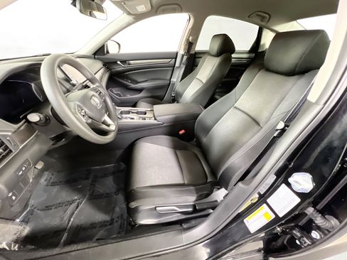 Used 2022 Honda Accord LX image 19