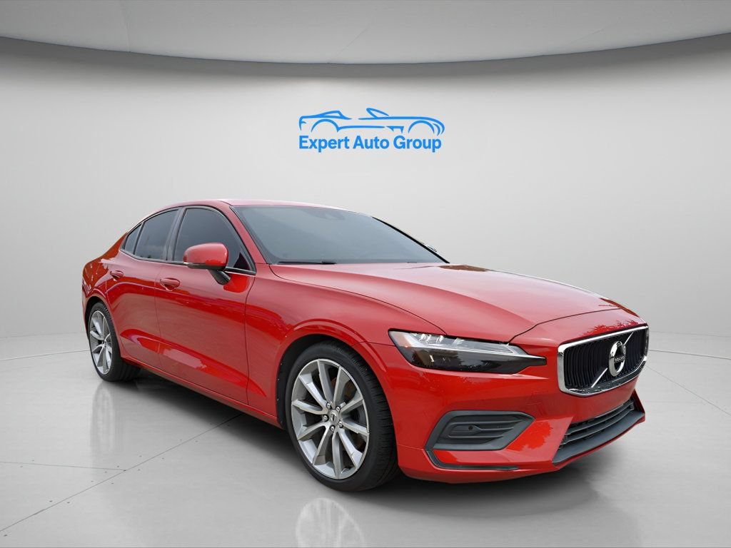 Used 2020 Volvo S60 T5 Momentum FWD image 5