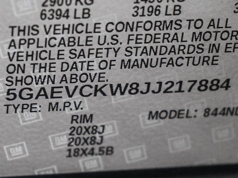 Used 2018 Buick Enclave Avenir w/ Avenir Technology Package AWD/4WD image 28
