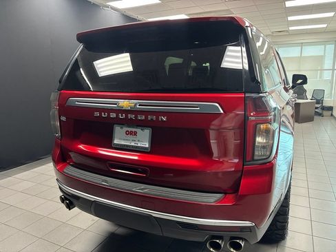 Used 2021 Chevrolet Suburban High Country AWD/4WD image 4
