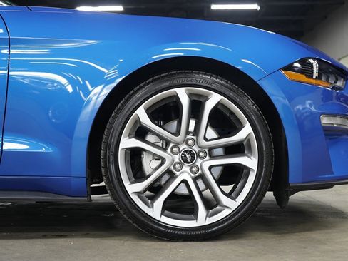 Used 2020 Ford Mustang Premium w/ Equipment Group 201A RWD image 32