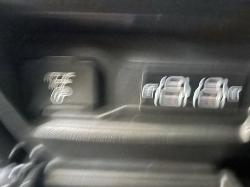 New 2025 Jeep Grand Cherokee L Laredo w/ Luxury Tech Group I image 26