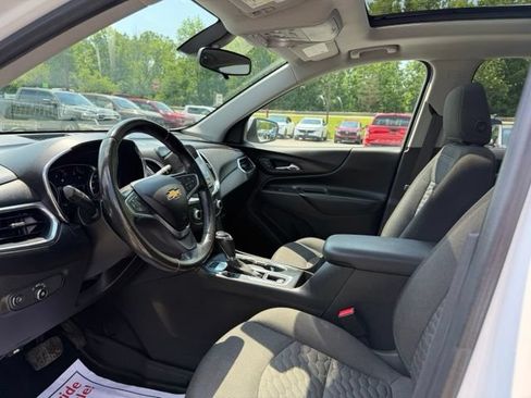 Used 2018 Chevrolet Equinox LT w/ Sun & Infotainment Package AWD/4WD image 19