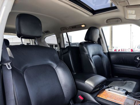 Used 2021 Nissan Armada SL w/ Captain's Chairs Package RWD image 16