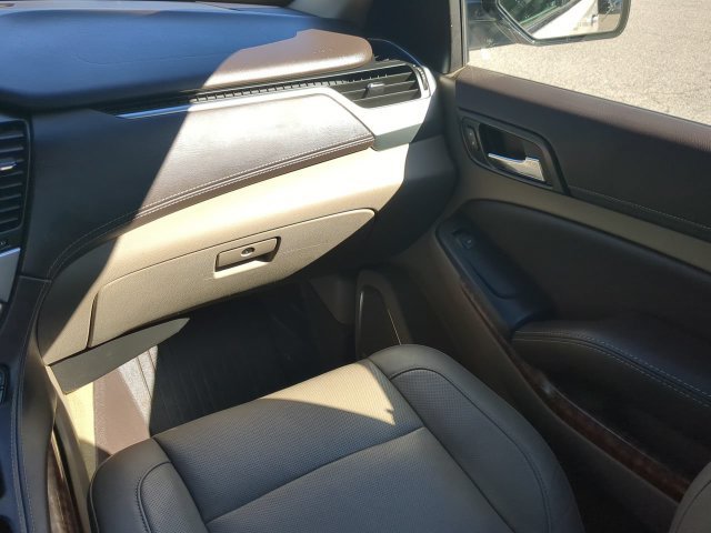 Used 2016 Chevrolet Tahoe LTZ AWD/4WD image 16