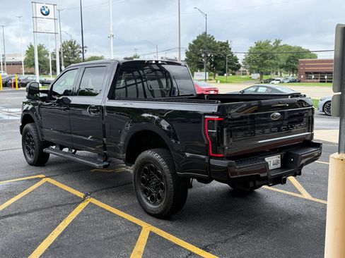 Used 2022 Ford F250 Lariat w/ Lariat Ultimate Package AWD/4WD image 5