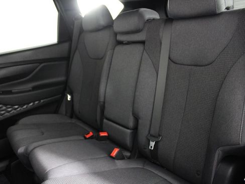 Used 2019 Hyundai Santa Fe SEL FWD image 18