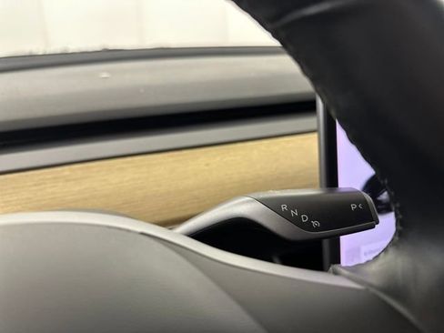 Used 2019 Tesla Model 3 Performance image 17