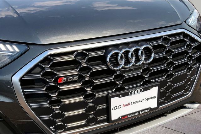 Used 2023 Audi SQ5 Prestige AWD/4WD image 30
