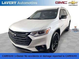 Used 2021 Chevrolet Traverse LT w/ LPO, Blackout Package image 1