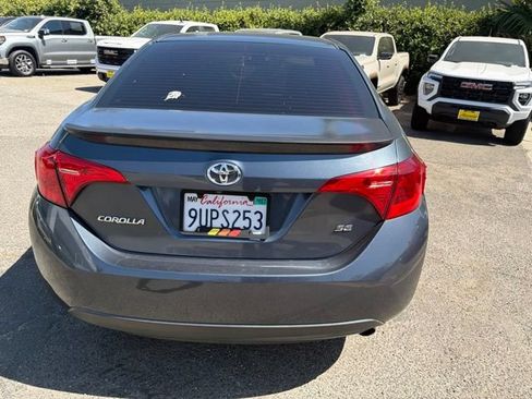 Used 2018 Toyota Corolla SE w/ Carpet Mat Package (TMS) FWD image 7