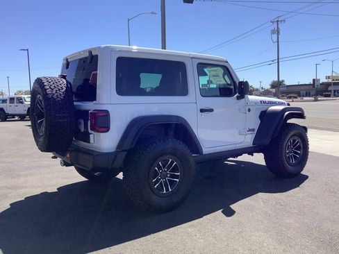 New 2025 Jeep Wrangler Rubicon w/ Xtreme 35 Tire Package image 29