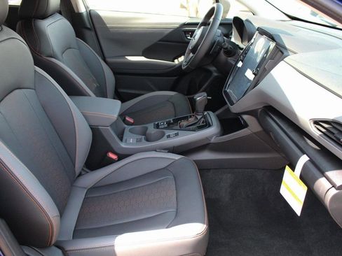 New 2025 Subaru Crosstrek 2.5i Limited w/ Crosstrek Mirror Package image 18