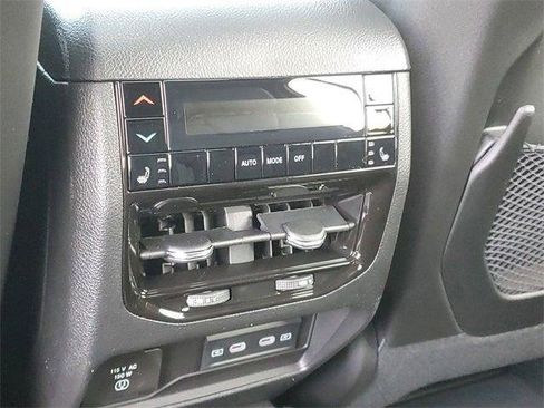 New 2026 Jeep Grand Cherokee L Limited AWD/4WD image 13