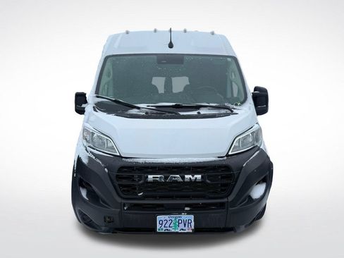 Used 2023 RAM ProMaster 2500 FWD image 3