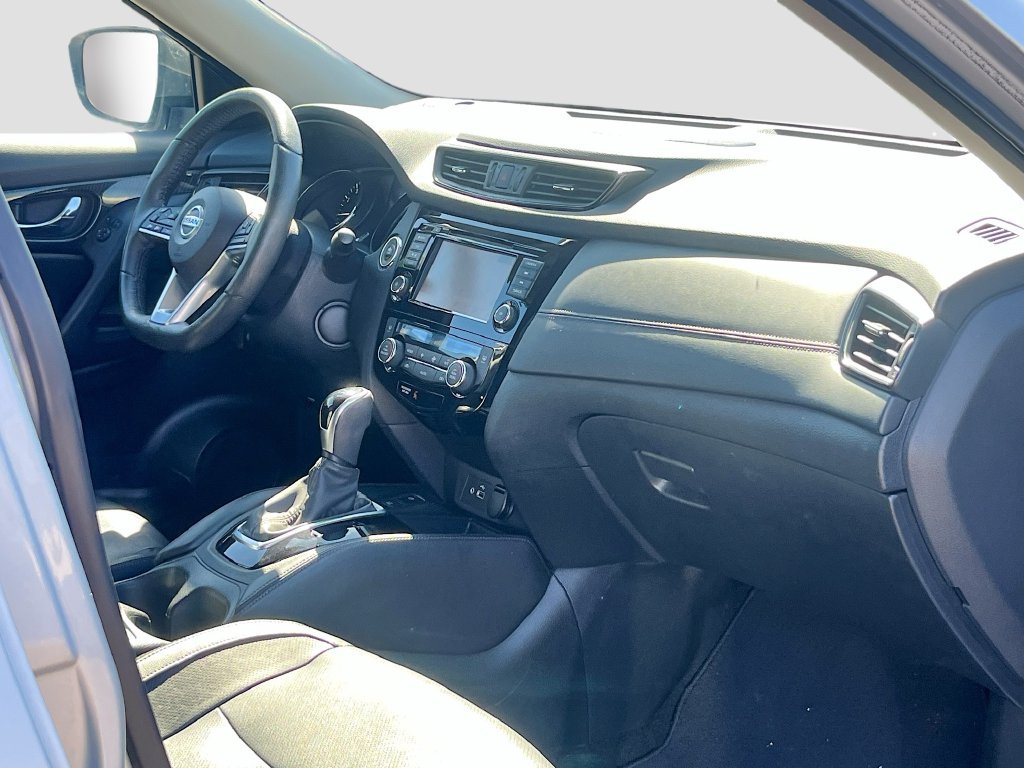 Used 2020 Nissan Rogue SL FWD image 29