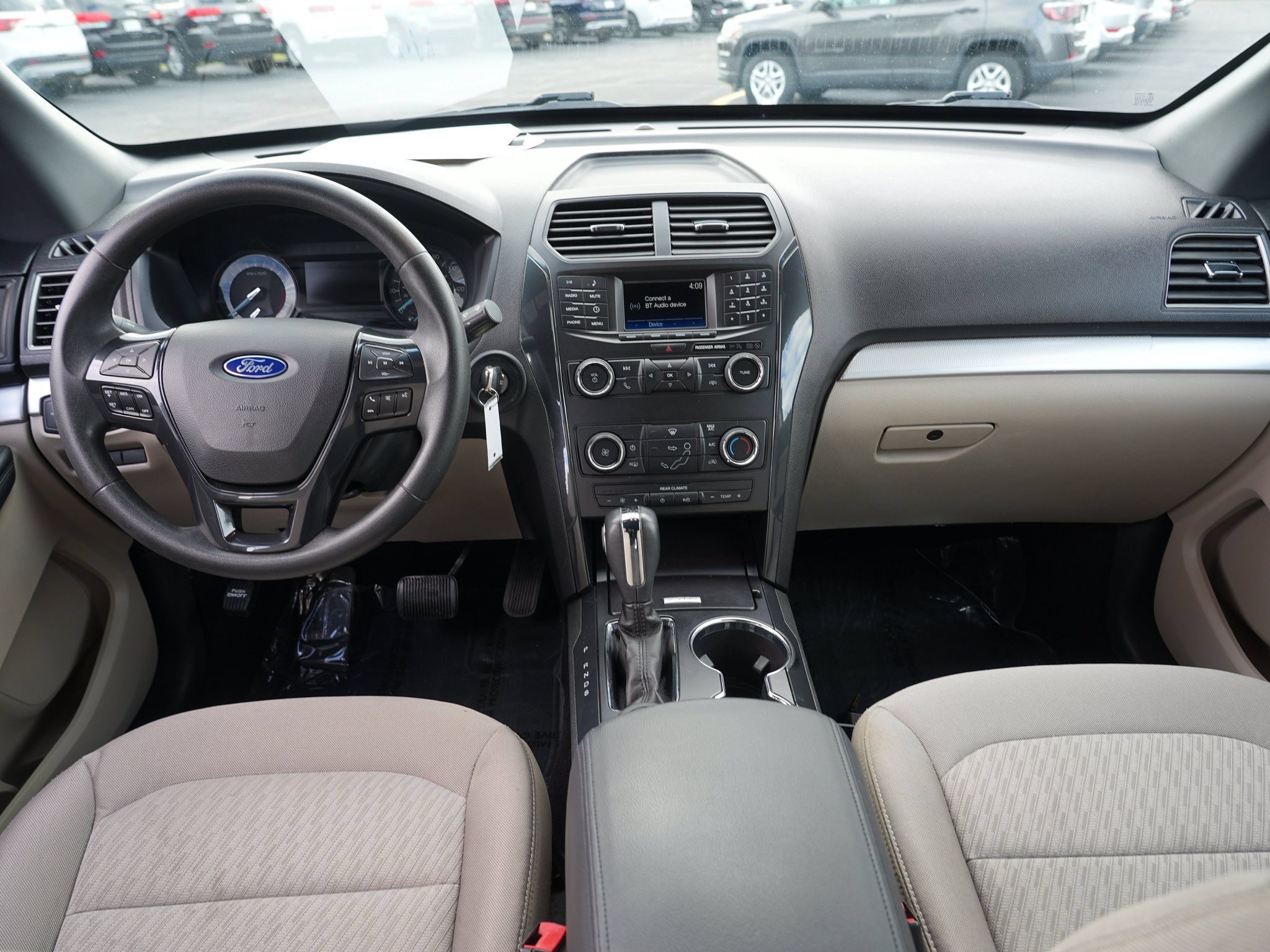 Used 2018 Ford Explorer 4WD image 26