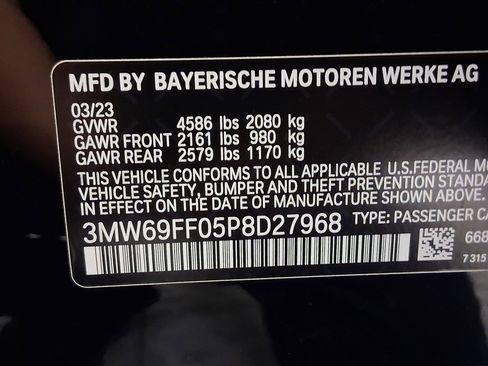 Certified 2023 BMW 330i Sedan w/ Convenience Package image 19