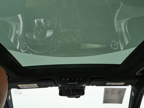 Used 2021 Mercedes-Benz GLC 43 AMG 4MATIC image 19