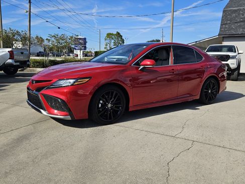 Certified 2023 Toyota Camry XSE image 3