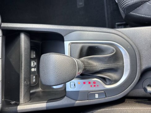 Used 2021 Kia Forte Sedan FWD image 19