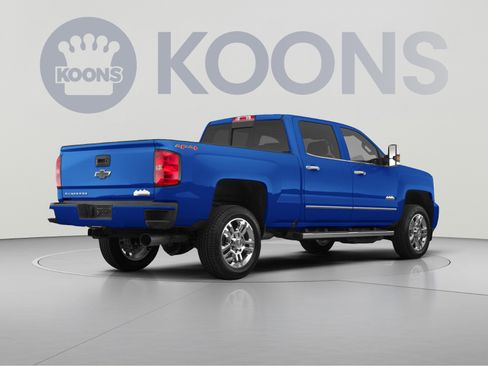 Used 2022 Chevrolet Silverado 2500 High Country w/ Z71 Off-Road Package AWD/4WD image 4