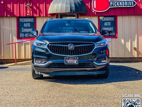 Used 2021 Buick Enclave Essence w/ Sound and Sites Package FWD image 3