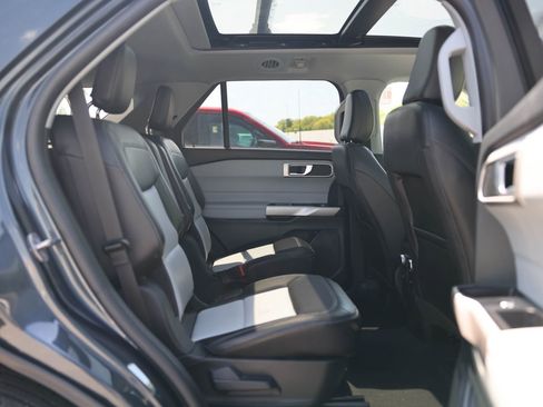 Used 2023 Ford Explorer XLT w/ Equipment Group 202A AWD/4WD image 12