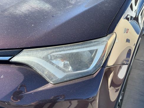 Used 2017 Toyota RAV4 XLE w/ Carpet Mat Package image 6