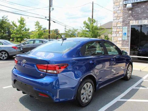 Used 2020 Kia Rio S FWD image 5