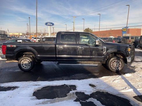 Used 2020 Ford F350 XLT w/ XLT Premium Package image 4