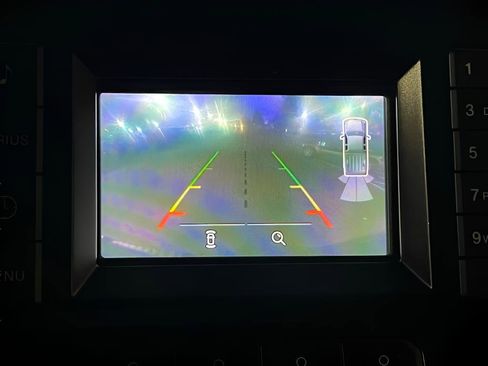 Used 2018 Ford F250 XLT w/ XLT Value Package image 31