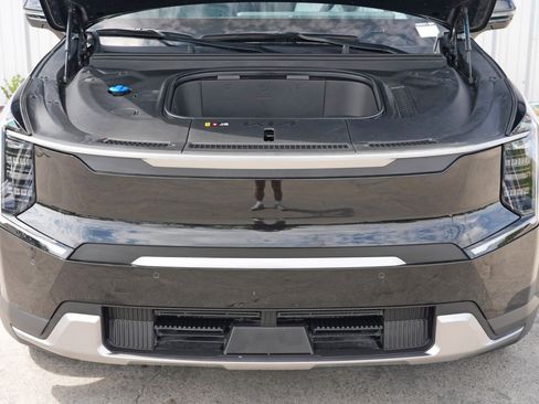 Used 2024 Kia EV9 Light Long Range image 7