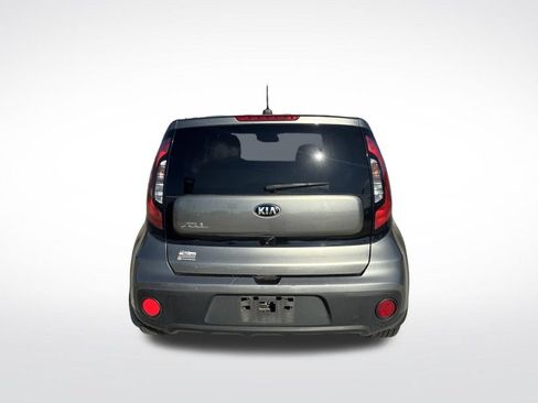 Used 2019 Kia Soul FWD image 7