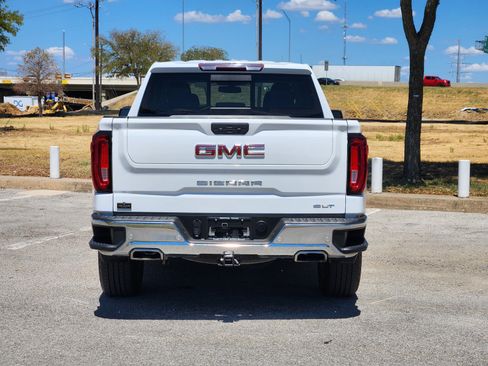 Used 2021 GMC Sierra 1500 SLT AWD/4WD image 31